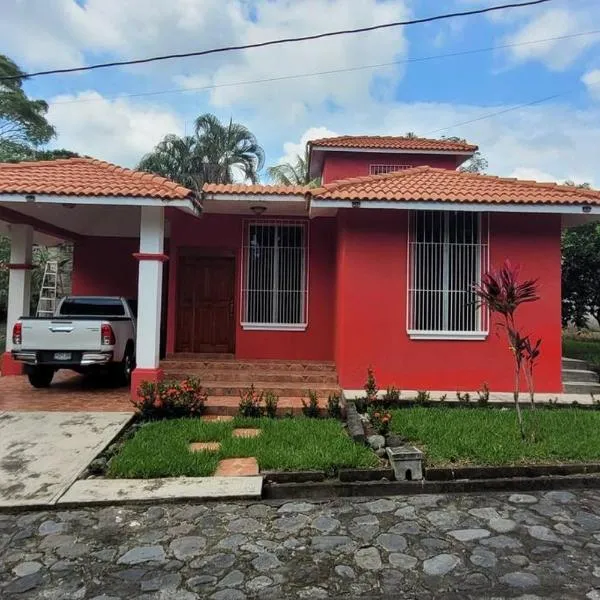 Casa Bugambilias, hotel v destinaci Ajaxá