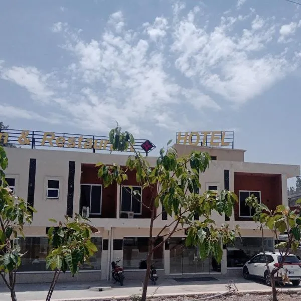 Bless-Inn & Restaurant, hotel in Islamabad
