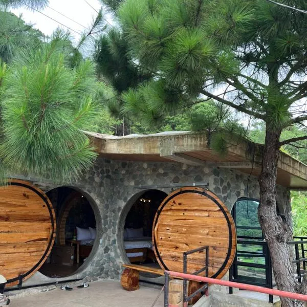 Rose Cabin of The Shire, hotel v destinaci Sagada