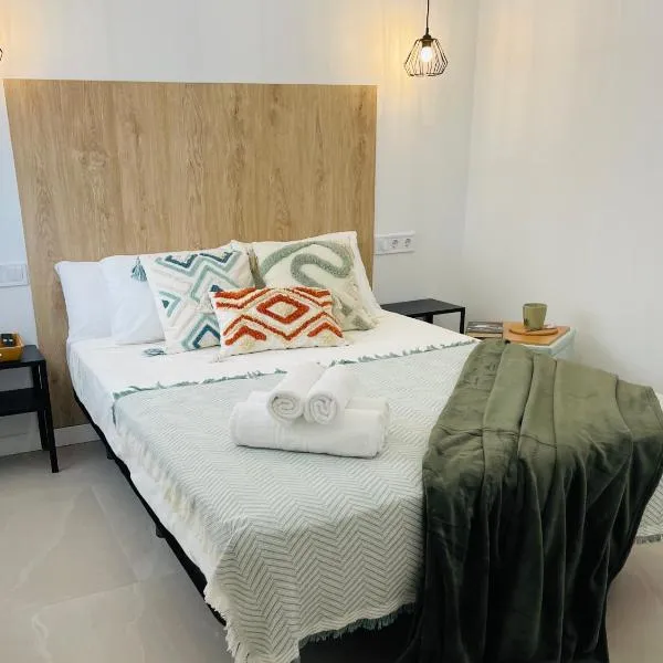 Solaz Málaga, shared apartment, hotel in Málaga