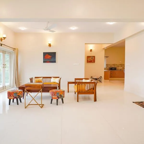 Bougainvillea Suites, hotel in Bengaluru