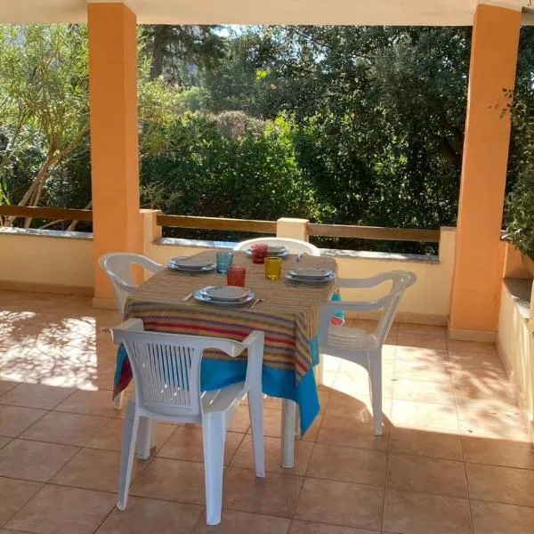 Casa Mare, hotel din Solanas