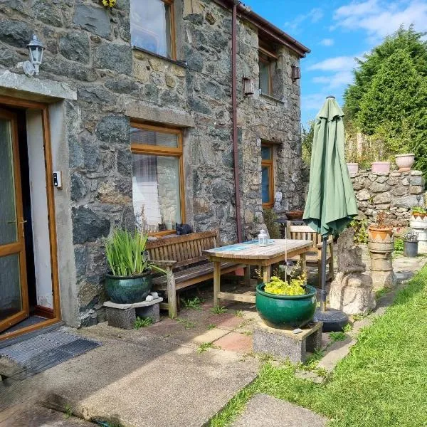 Brynhyfryd, hotel v destinaci Llanaelhaiarn