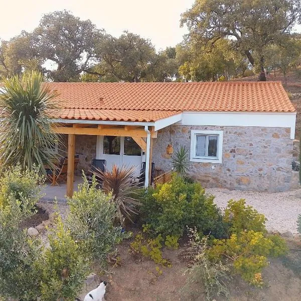 Casa de Celebrar a Vida, hotel v mestu Monchique