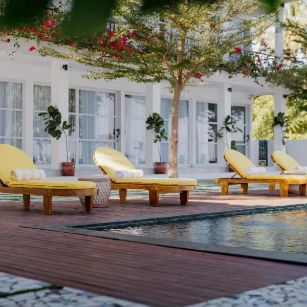 Muara Lovina Hotel, hotel v destinaci Singaraja