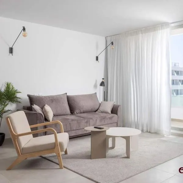 סוויטה בסי סייד עם נוף לים - By Edomlux, hotel in Eilat