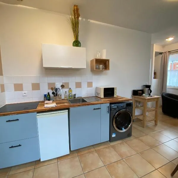 Appartement familial centre et plage – hotel w mieście Soulac-sur-Mer