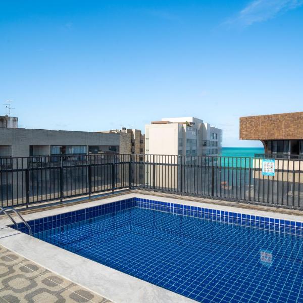 Apto com ótima localização na Ponta Verde