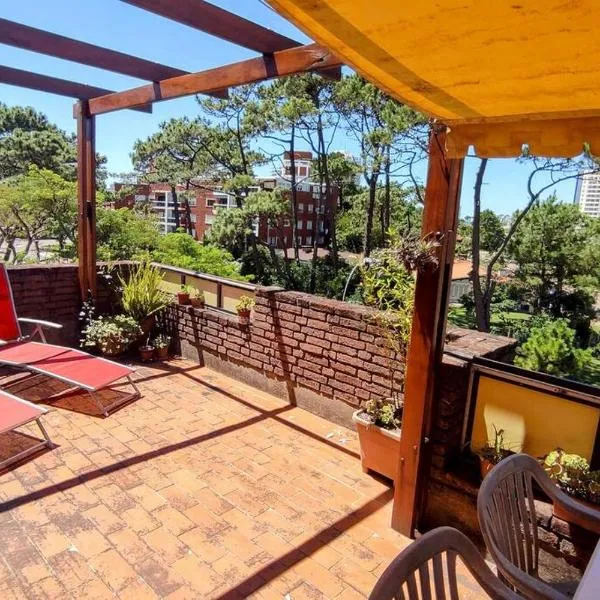 Apartamento luminoso y agradable en edificio Panorama, hotel di Punta del Este