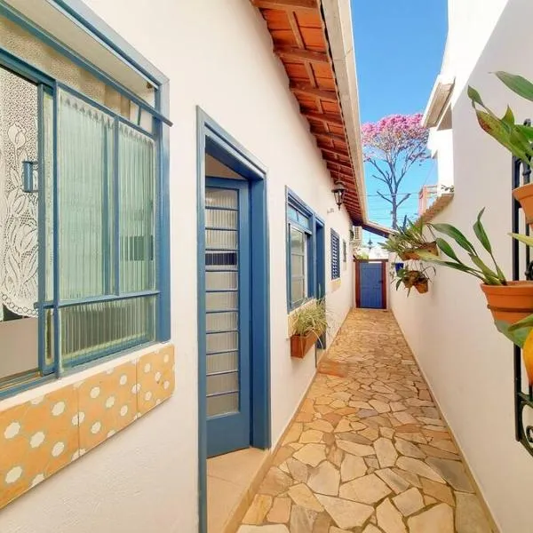 Casinha no centro da cidade, hotell sihtkohas Santa Rita do Sapucaí