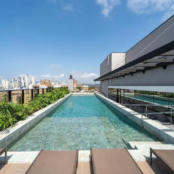 The Spot One By Xtay - Conforto e sofisticação em Balneário Camboriú (Acesso exclusivo ao Balneário Shopping), hôtel à Balneário Camboriú