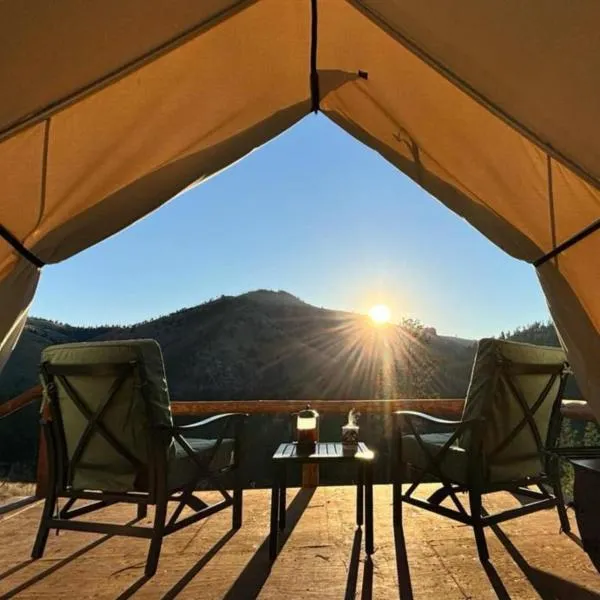 Tent 1 Oxen-Le-Fields Montana, hotel in Sula
