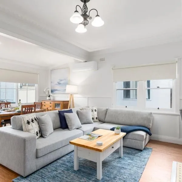 Bally Escape - Cottage Serenity in a Scenic Village, hotel in Balgownie