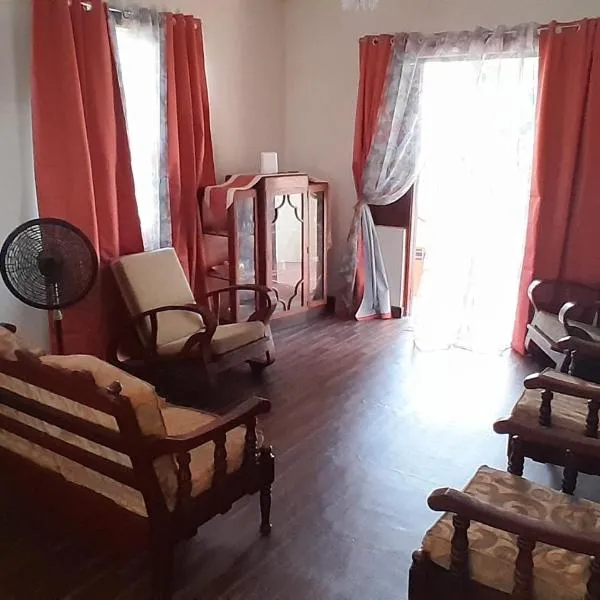 CozyGetAway- US Embassy, MedPlus 10 mins away, hotel v destinaci Bridgetown