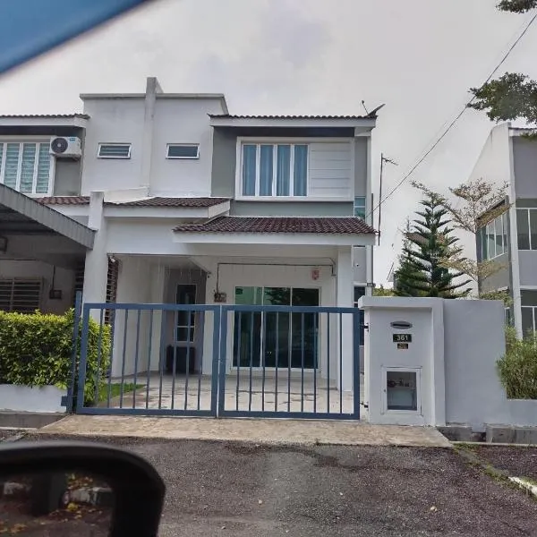 Deandra Homestay- WiFi-Aircond-Dryer, hotel v destinaci Sungai Petani