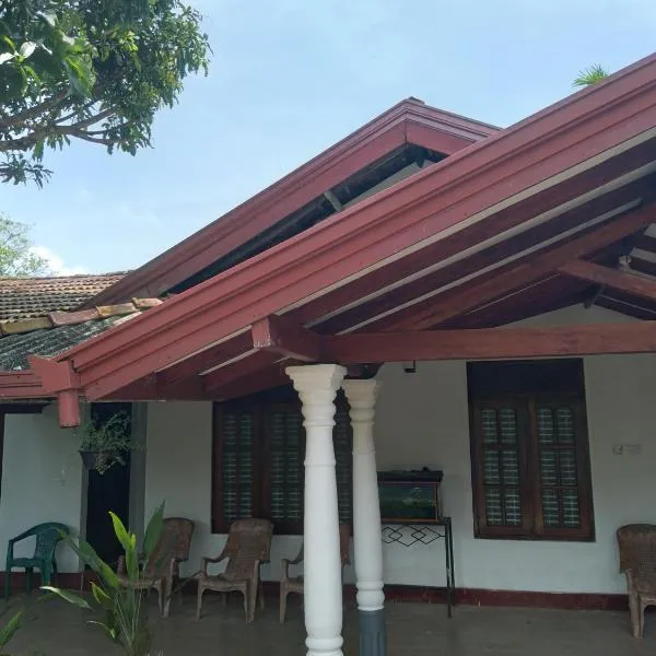 House for rent, hotel v Mirisse (jih)