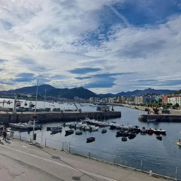 Apartamento con vistas al puerto, hotel v destinaci Castro-Urdiales