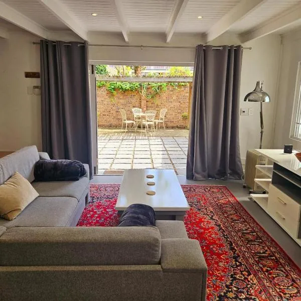 PinotageLuxuryCollection 9A Herte Suite, hotel in Stellenbosch