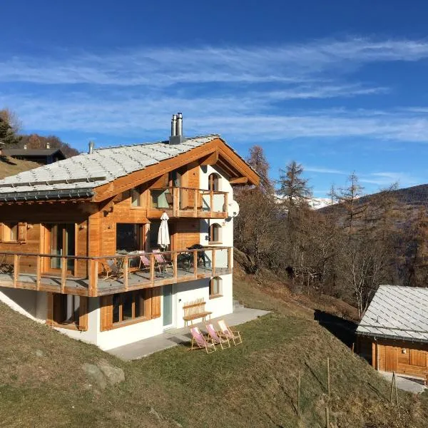 Apartment Chalet Mont Noble, 4 Vallées, hotel v destinaci Hérémence