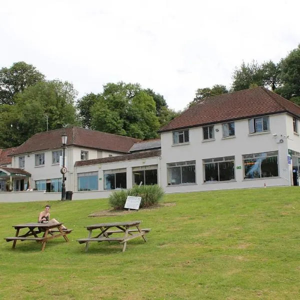 Shillingford Bridge Hotel, hotel Wallingfordban