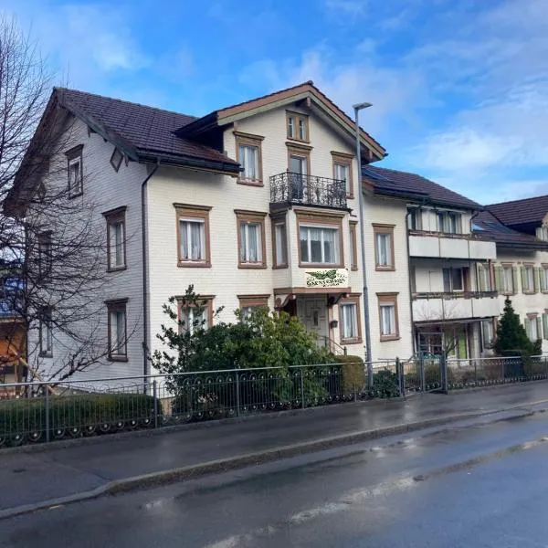01 - Gästehaus Erika - Hundwil - Appenzellerland, hotel v destinaci Hundwil