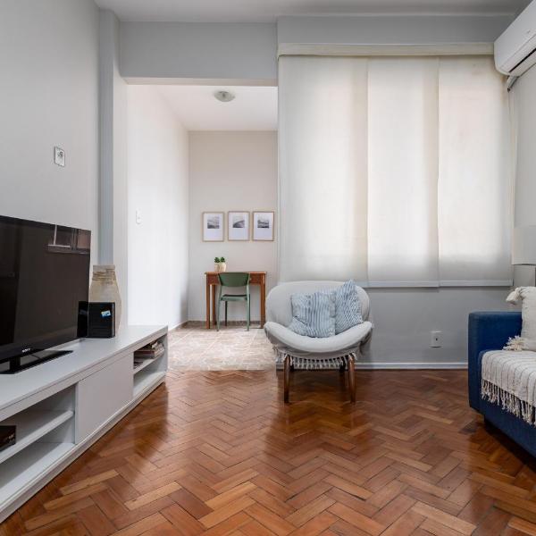 Moderno apartamento em Ipanema - PM203 Z1