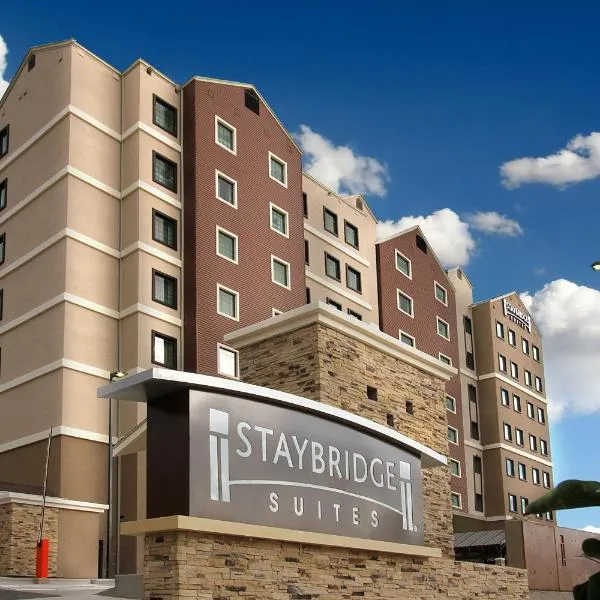 Staybridge Suites Chihuahua by IHG, hotel v destinaci Chihuahua