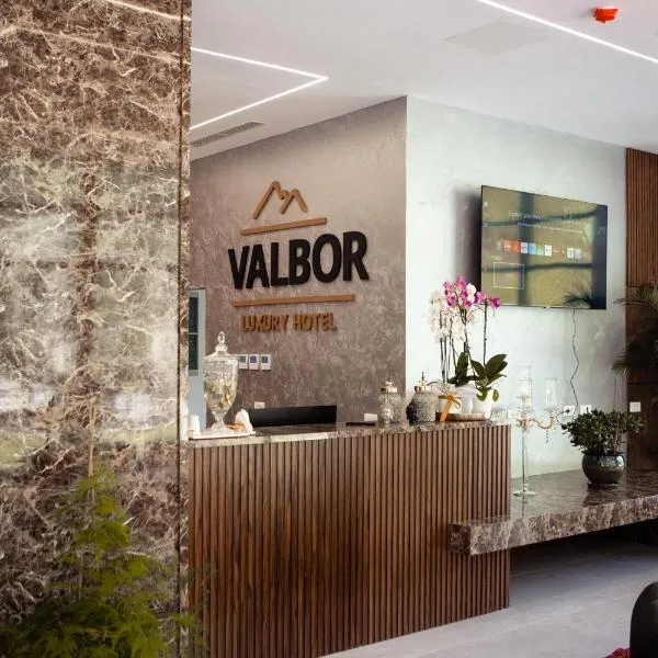 Hotel Valbor, hotel v destinaci Tropojë