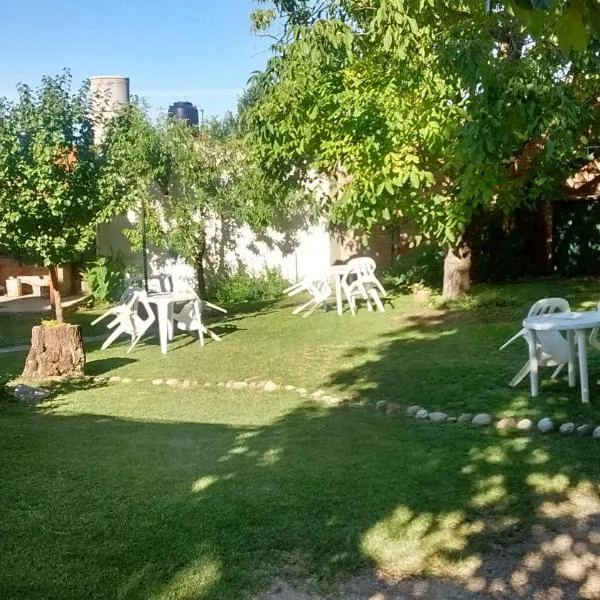 HOSTERIA NIDO DE CONDORES-Solo Adultos, hotel in Mina Clavero