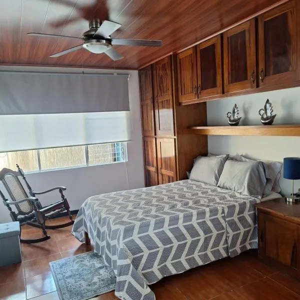 Linda y céntrica habitación, hotel v destinaci Alajuela