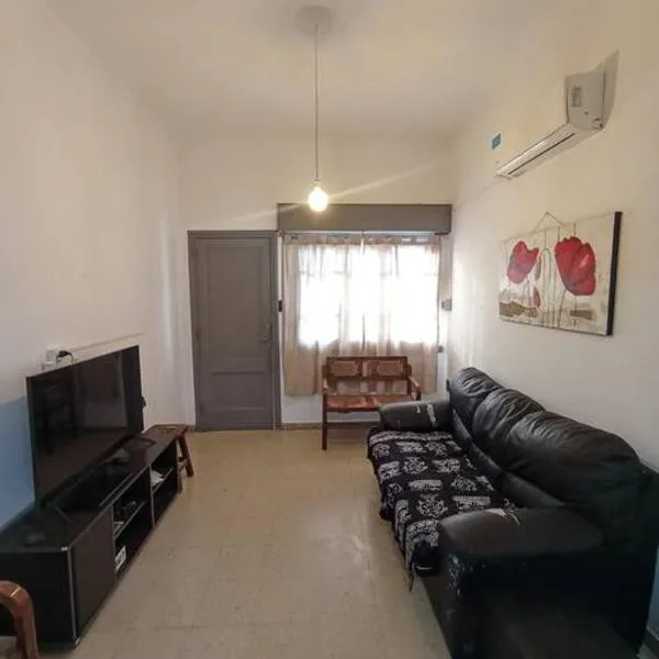 Casa a pocas cuadras del centro, hotel v destinaci Zárate