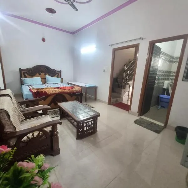 Videep house, hotel in Kānpur