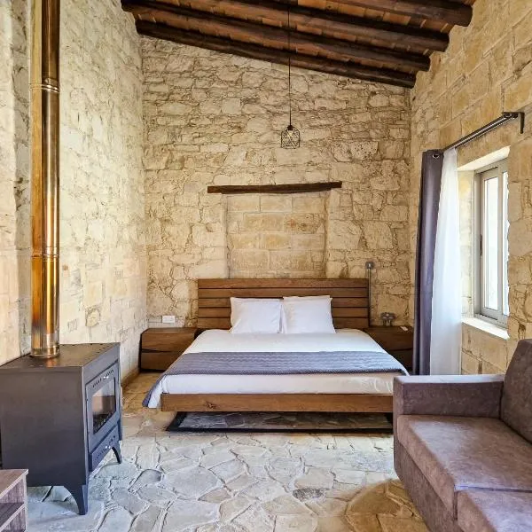 Andre Marie Stonewood Retreat, hotel in Limassol