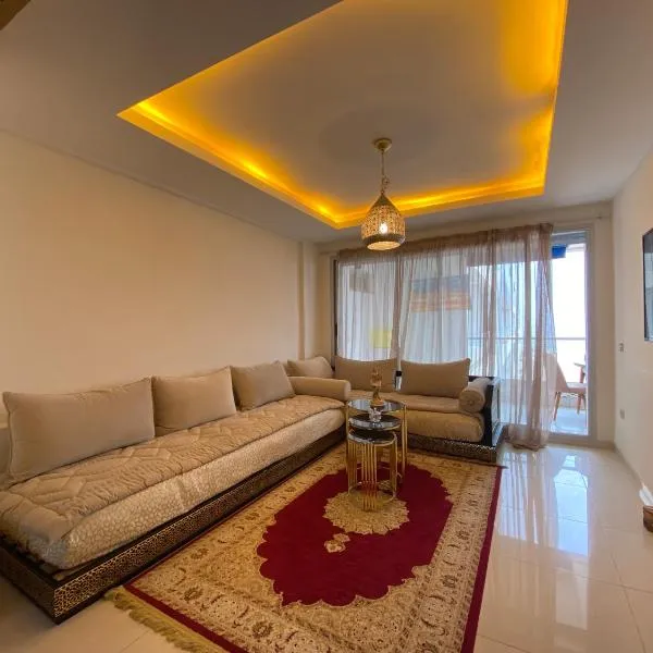 Confort et Vue Mer Appartement avec Piscine, hotel v destinaci Aourir