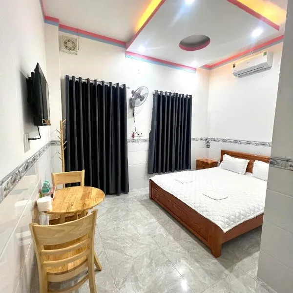 Hotel Ngô Tình, hotel v destinaci Thu Dau Mot