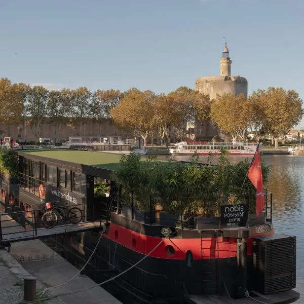 LA PENICHE - Bed And Bicycle - Aigues Mortes, hotel v destinaci Aigues-Mortes