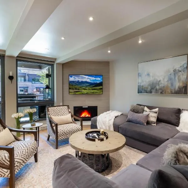 Luxurious 2 BR, 2 BA - Aspen Core, hotel v destinaci Aspen