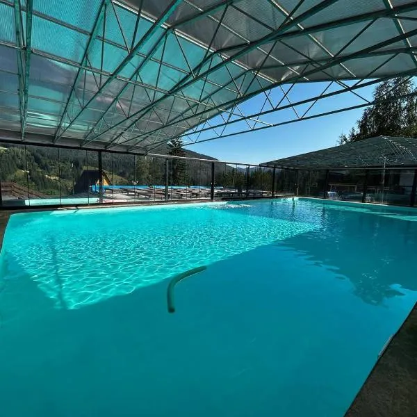 Міні Готель SPA Excellent Family, hotel en Vorokhta