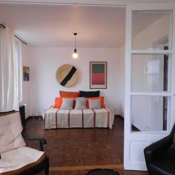 10 Courchamp, hotell i Courchamp