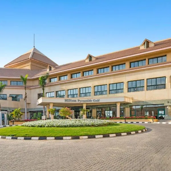 Hilton Pyramids Golf, hotel in 6th Of October