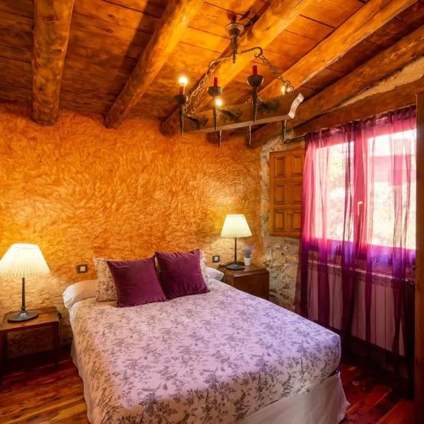 La casita de ucero, hotel in Ucero