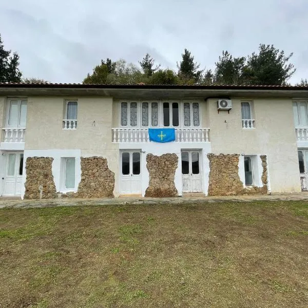 Hotel El Nuevo Semellon Aceptamos Mascotas, hotel v destinaci Tineo