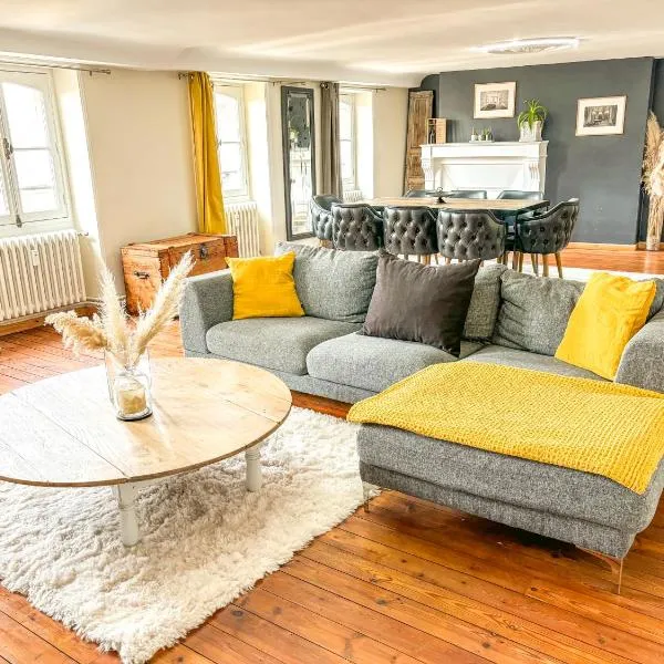 Appartement de caractère, hotell i Alençon