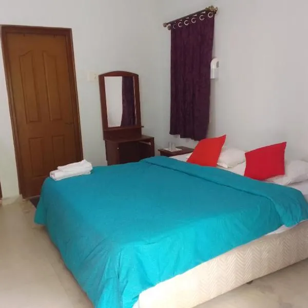 Peaceful Rooms at Pande Residency, hotel in Patnem