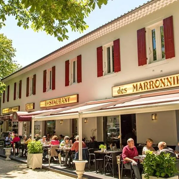 HOTEL LES MARRONNIERS, hotel v destinaci Thueyts