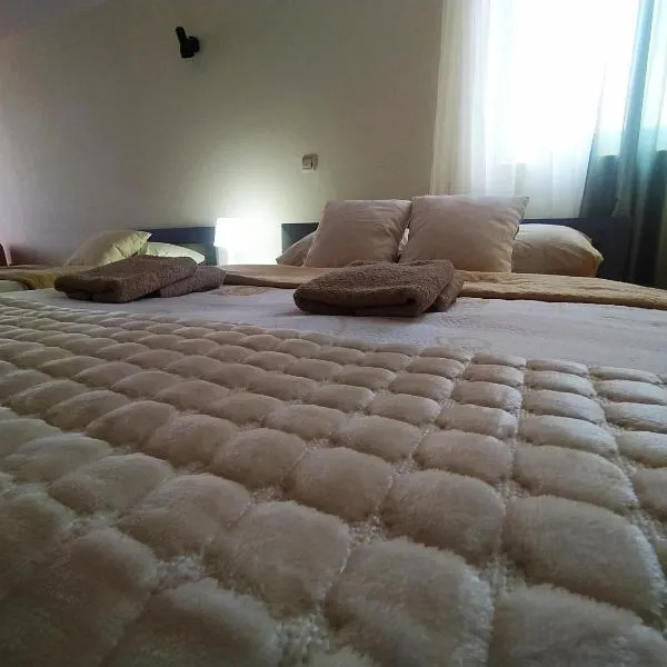 B&B Bebinac, hotel u Leskovcu