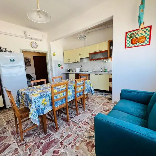 Casa Lungomare, hotel v destinácii Marina di Montemarciano
