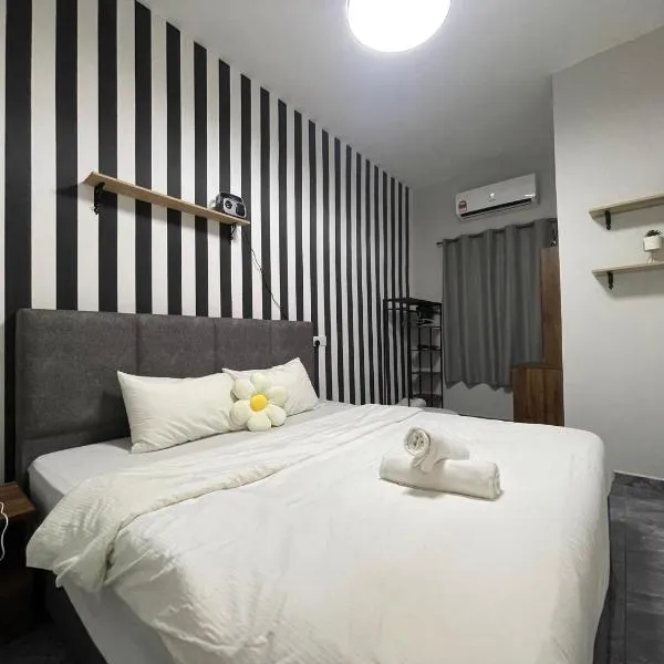 R8 Hotel-style Room With Projector #1min Walk to Ksl City Mall, hotel v destinaci Johor Bahru