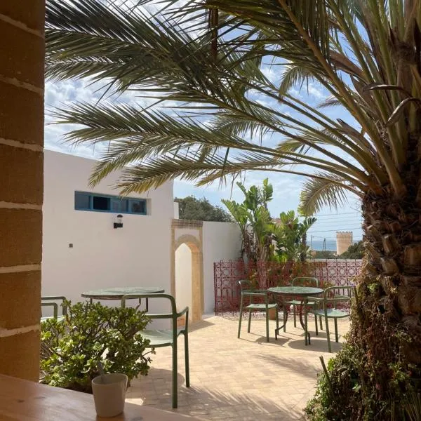 Hotel Villa Soleil, hotel v destinaci Sidi Kaouki