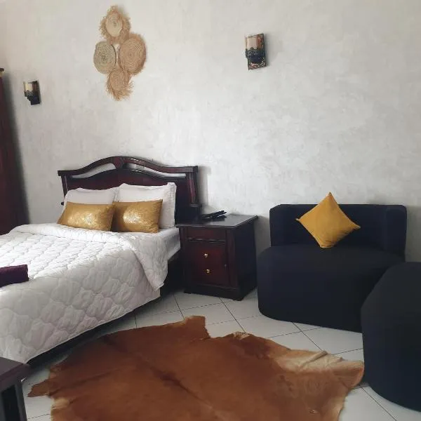 Beach apartment down town, hotel v destinaci Agadir